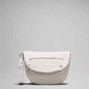 Lululemon All Night Festival Bag5L